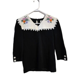 Vintage Act I Black Embroidered Floral Made in USA 3/4 Sleeve Top Womans Size 12